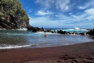 Maui: Road to Hana Private Tour in Convertible SUV