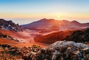 Maui: Sunrise & Breakfast Tour to Haleakala National Park