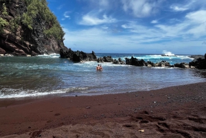 Maui: VIP Road to Hana privat tur i cabriolet-SUV
