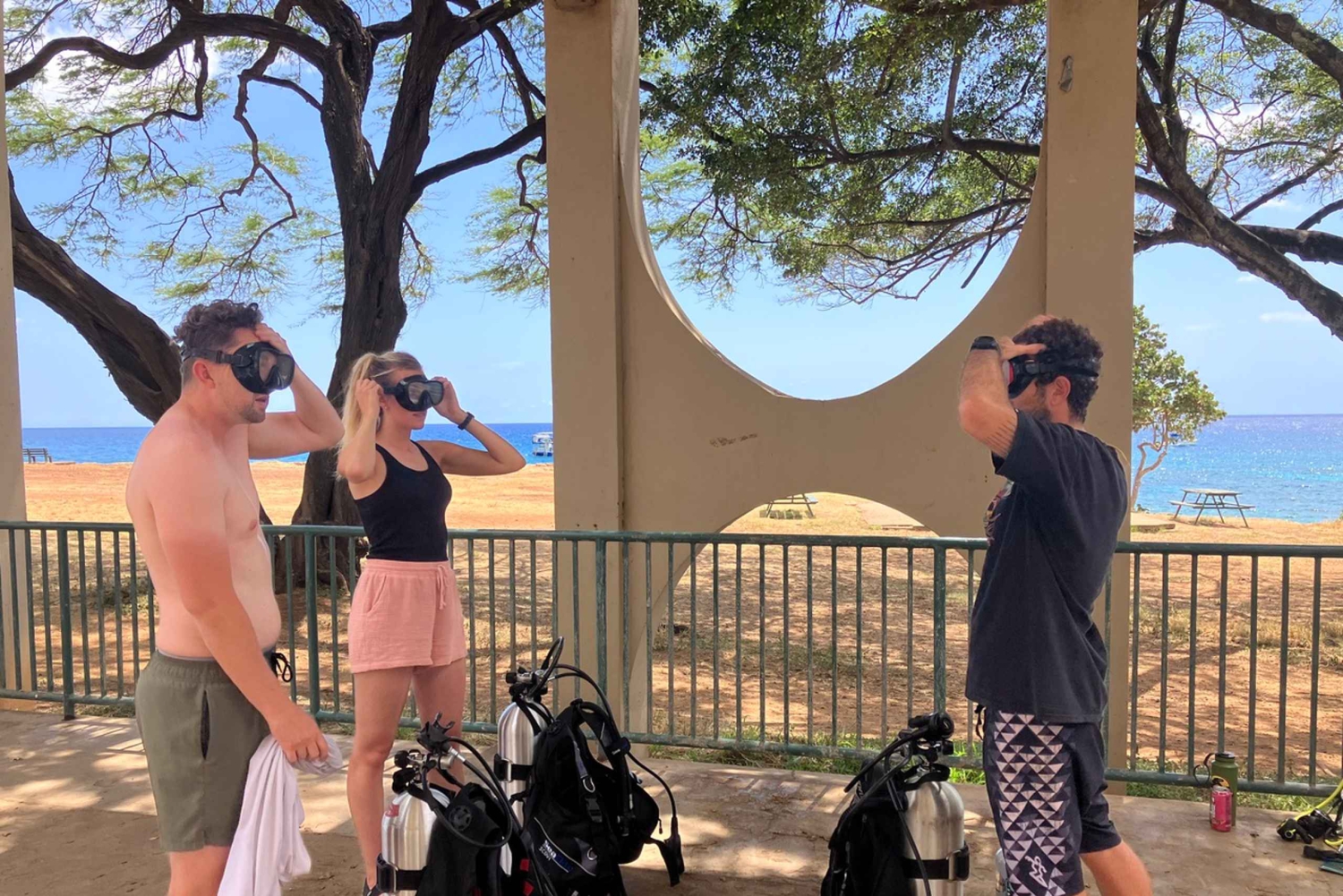 Oahu: immersione SCUBA per principianti a Electric Beach