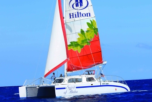 Oahu Boat Cruise to Diamond Head