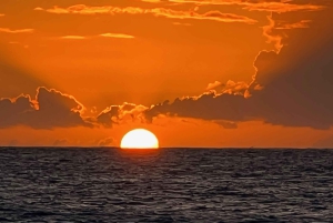 Oahu: BYOB eller Cash Bar Waikiki Sunset Cruise