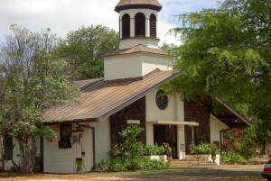 Oahu: Circle Island Tour with Lunch & Waimea Waterfall