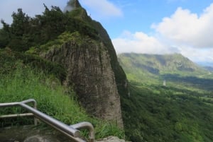 Oahu: Waimea vesiputouksen kanssa