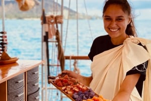 Oahu: Excursión de un Día Cultural en Canoa Polinesia