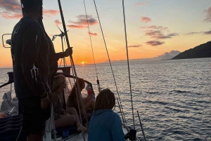 Oahu: Diamond Head Sail