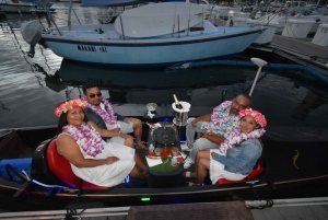 Oahu: Feuerwerkskreuzfahrt - Ultimative Luxusgondel mit Getränken