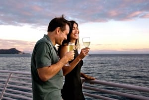 Oahu: Fredagskvällens fyrverkerier Cocktail Cruise
