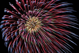 Oahu: Friday Night Fireworks Sail from Hilton Hawaiian Pier