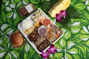 Oahu Espectáculo Luau Tradicional y Cena Buffet de Germaine