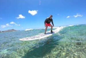 Oahu: Reite die Wellen von Waikiki Beach mit einer Surfstunde