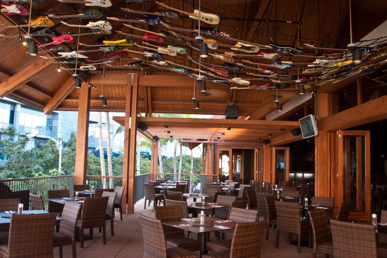 Oahu : Hard Rock Cafe Honolulu