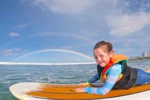 Oahu : Leçon de surf pour enfants à Waikiki Beach (jusqu'à 12 ans)