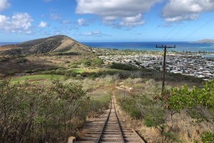 Oahu: Koko Crater E-Bike Ride and Hike