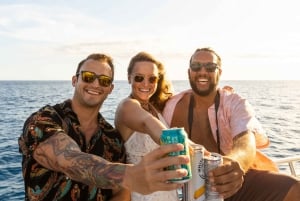 Oahu: Cruzeiro Premium Waikiki Sunset Party com DJ ao vivo