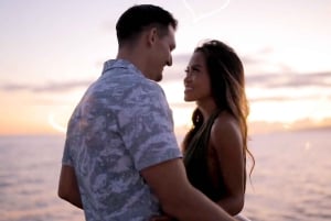 Oahu: Premium Waikiki Sunset Party Cruise med Live DJ