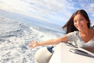 Oahu : croisière au coucher du soleil dans l'ouest d'Oahu avec cocktails et amuse-bouches