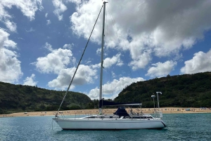Oahu: Solnedgangssejlads i små intime grupper