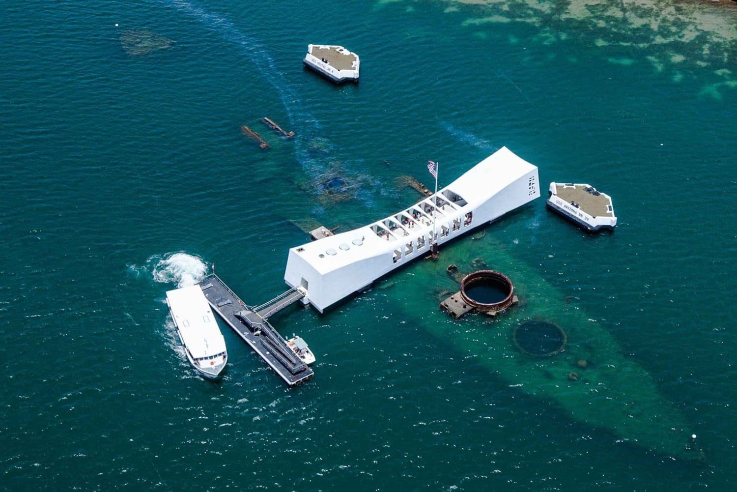 Oahu: Waikiki 20-Minute Doors On / Doors Off Helicopter Tour