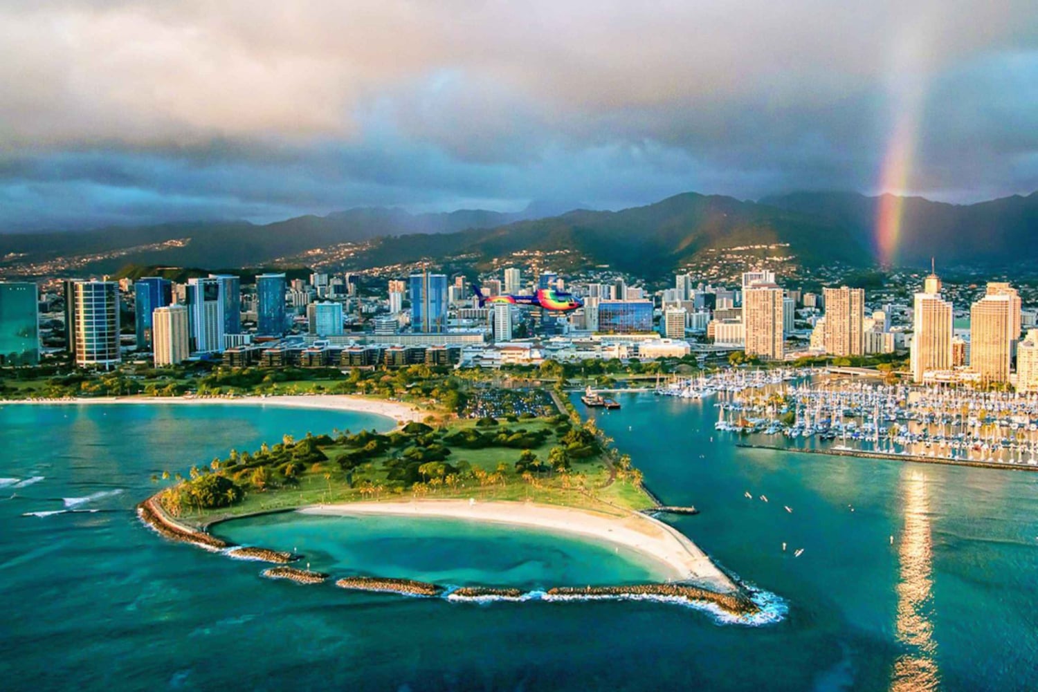 Oahu: Waikiki 20-Minute Doors On / Doors Off Helicopter Tour