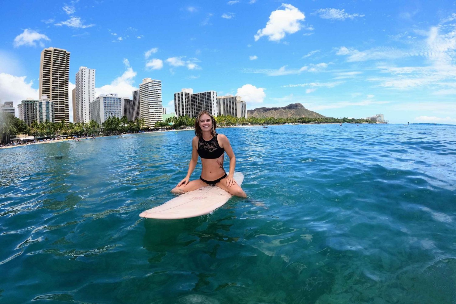 Oahu: Lezione privata di surf per principianti di 90 minuti a Waikiki