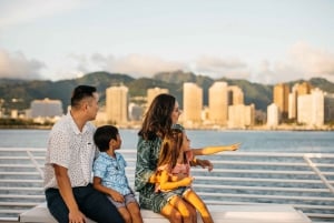 Oahu: Waikiki zonsondergang en cocktailcruise