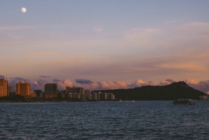 Oahu: Cruzeiro ao pôr do sol em Waikiki BYOB