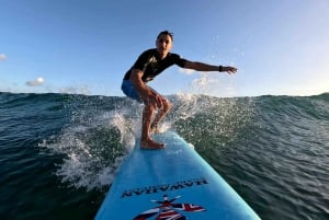 Oahu: A tua aula de surf privada em grupo em Waikiki