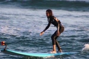 Oahu: A tua aula de surf privada em grupo em Waikiki