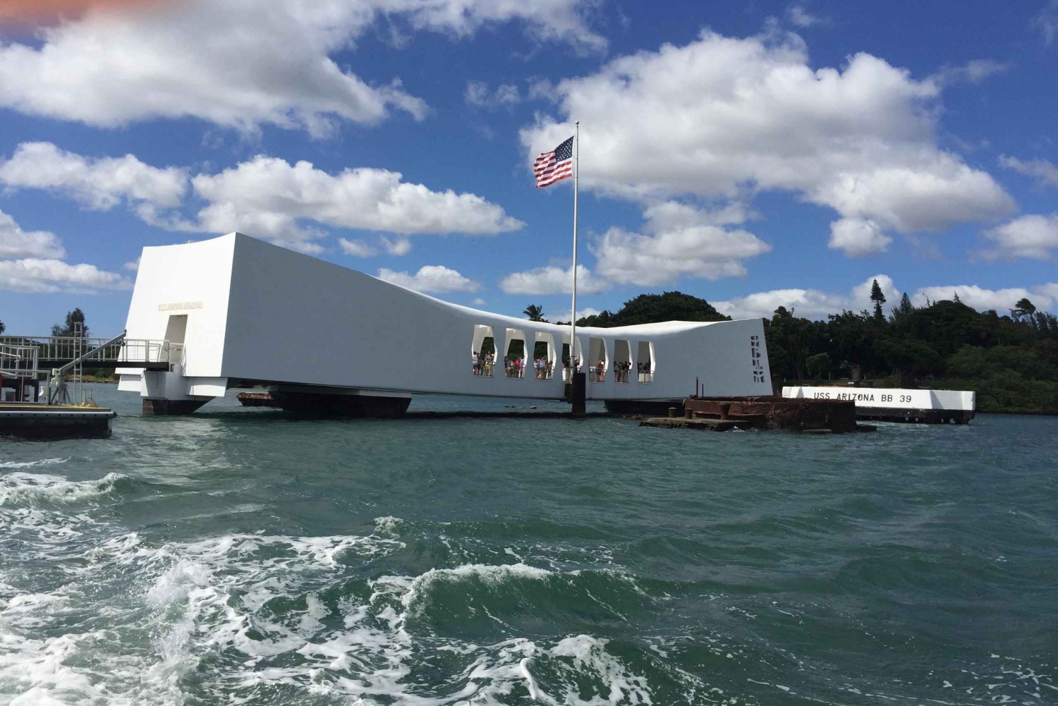 Pearl Harbor - Visite VIP de l'USS Arizona et de l'historique Honolulu !