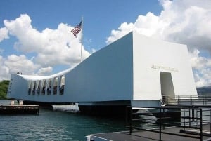 Pearl Harbor USS Arizona Memorial og slagskibet Missouri