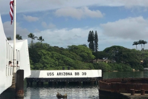Pearl Harbor: USS Arizona mit Ticket & Honolulu Stadtführung