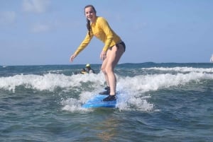 ポイプ：グループ・サーフィン・レッスン