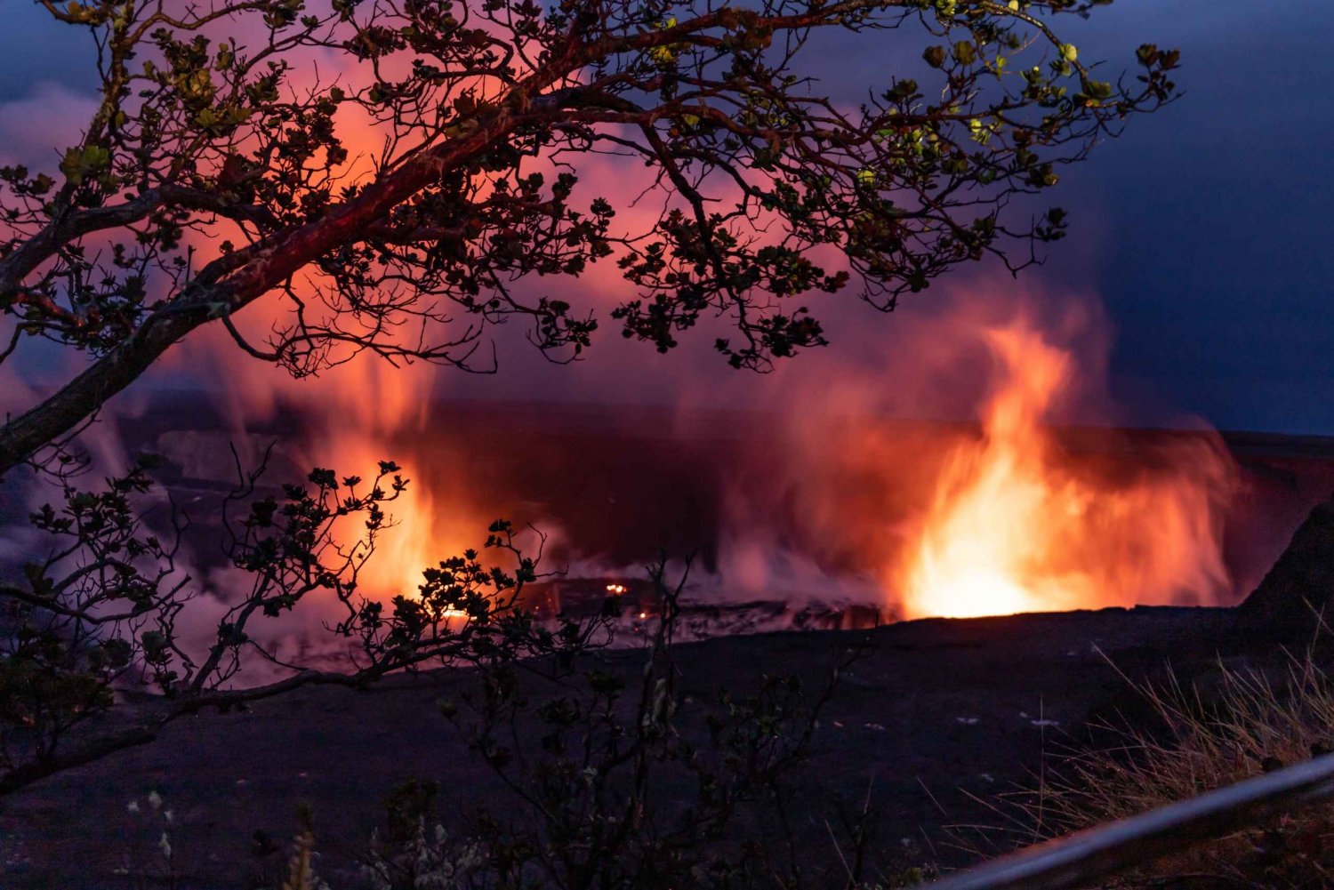 Hawaii: Tour privato all-inclusive dei vulcani e delle cascate