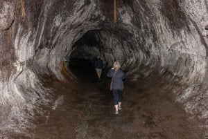 Tout compris : visite des volcans, du tunnel de lave et de la plage de sable noir