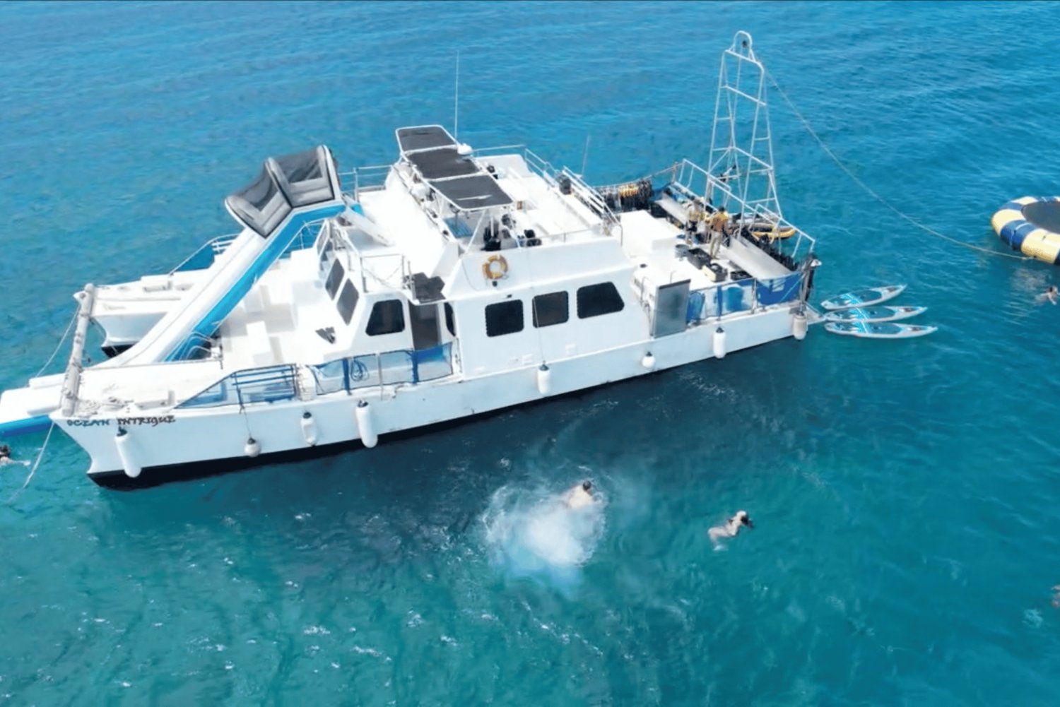 Private Charters for Large Groups: 5-in-1 Deluxe Experience
