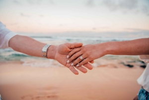 Private Vacation Photoshoot with Photographer in Honolulu