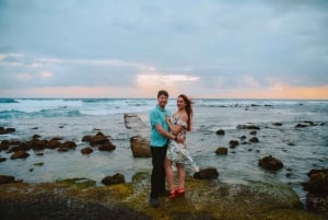 Private Vacation Photoshoot with Photographer in Honolulu