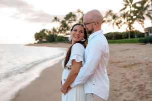 Private Vacation Photoshoot with Photographer in Honolulu