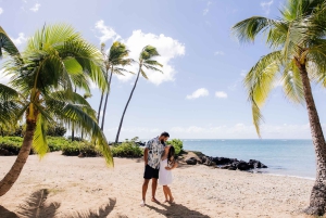 Private Vacation Photoshoot with Photographer in Honolulu