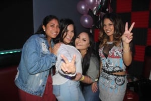 Zing uit volle borst: Kapolei Karaoke Experience