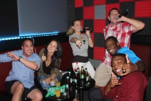 Zing uit volle borst: Kapolei Karaoke Experience