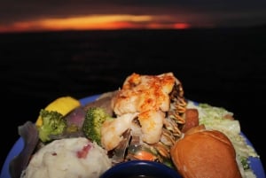 South Maui: Rejs kolacyjny o zachodzie słońca z żeberkami lub mahi mahi