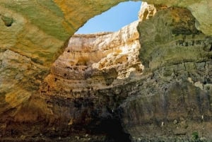 Excursão especial de 2 horas à Caverna de Benagil saindo de Armação de Pera