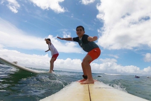 Waikiki Beach: 1-Hour Surf Lesson for 2 People