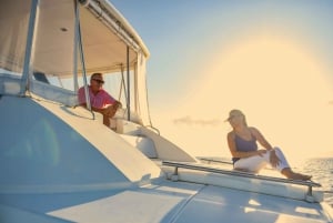 Waikiki Captain's Sunset + Tasting