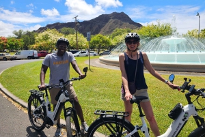 Waikiki: rondleiding op een e-bike met lokale geschiedenis en uitzicht op de oceaan