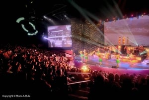 Waikiki: Luau og buffet med valgfritt Rock-A-Hula-show