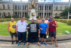 Waikiki: Arizonan muistomerkki ja Honolulun kierros