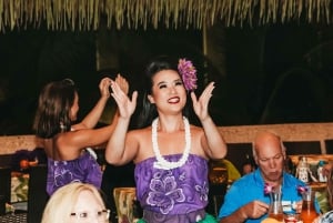 Вайкики: билет на шоу Rock-A-Hula и шведский стол